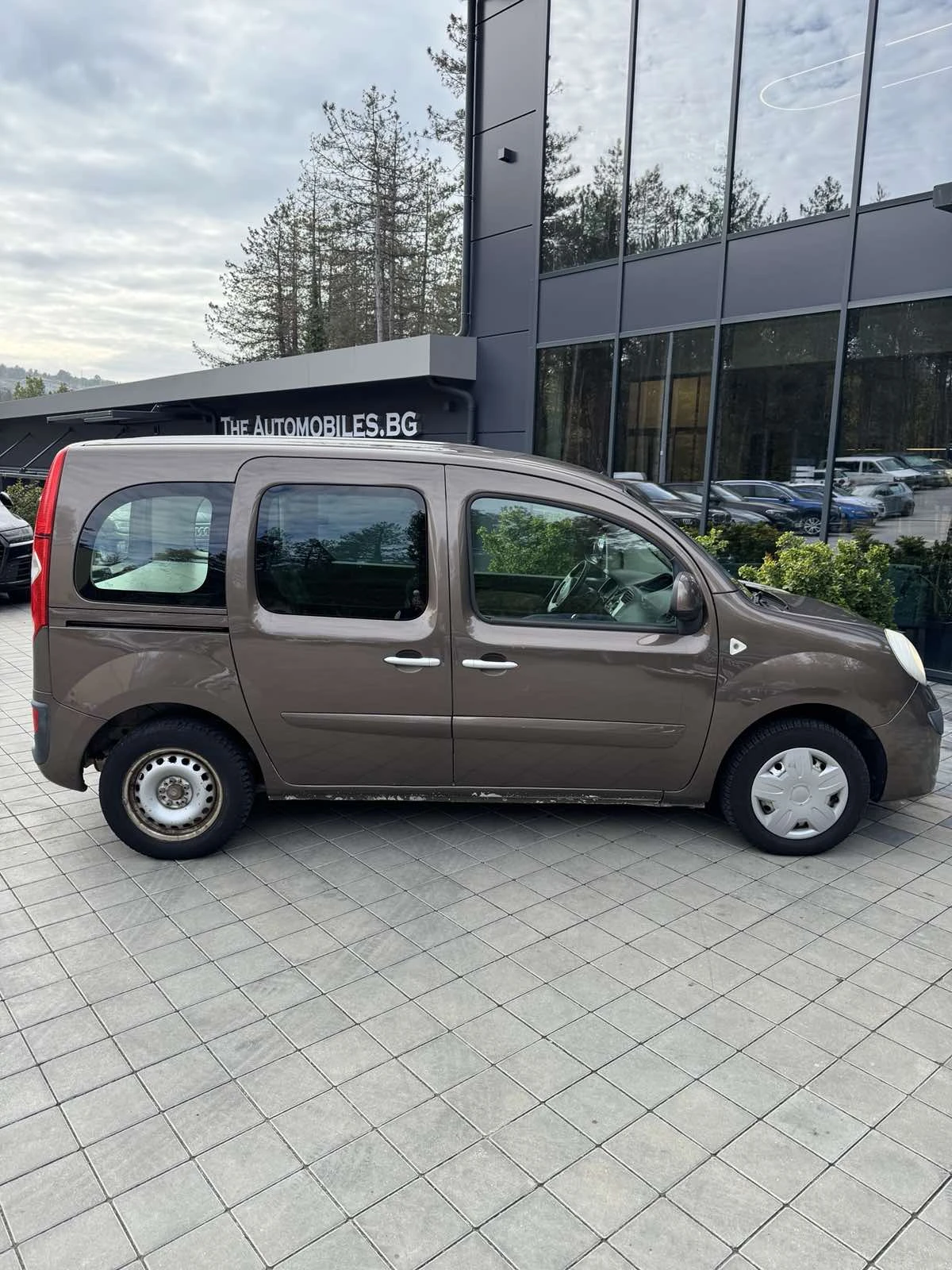 Renault Kangoo  - изображение 8