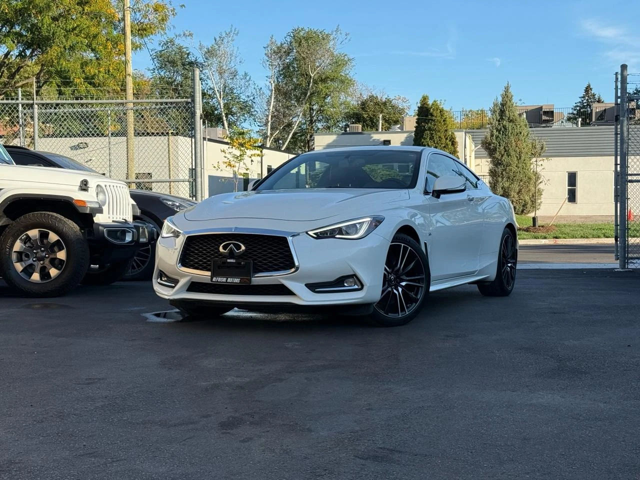 Infiniti Q 60S / 3.0 Twin-Turbo / LUXE / AWD / BOSE / PANO  | Mobile.bg � ����������� 1