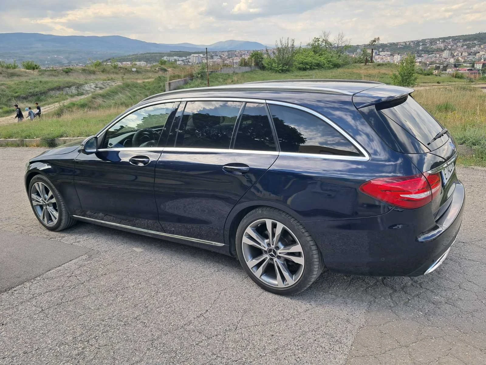 Mercedes-Benz C 220, снимка 6 - Автомобили и джипове - 53156790