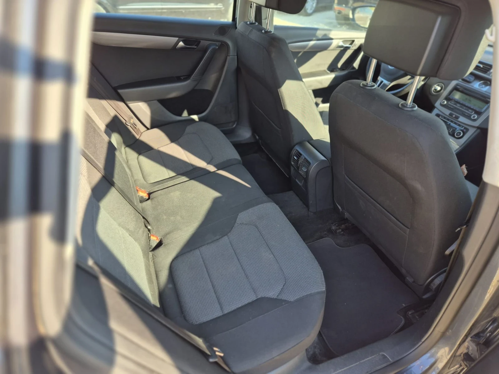 VW Passat 2.0 TDI | Mobile.bg � ����������� 12
