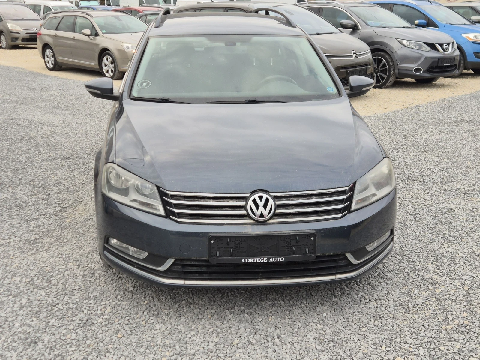 VW Passat 2.0 TDI, снимка 3 - Автомобили и джипове - 53603781