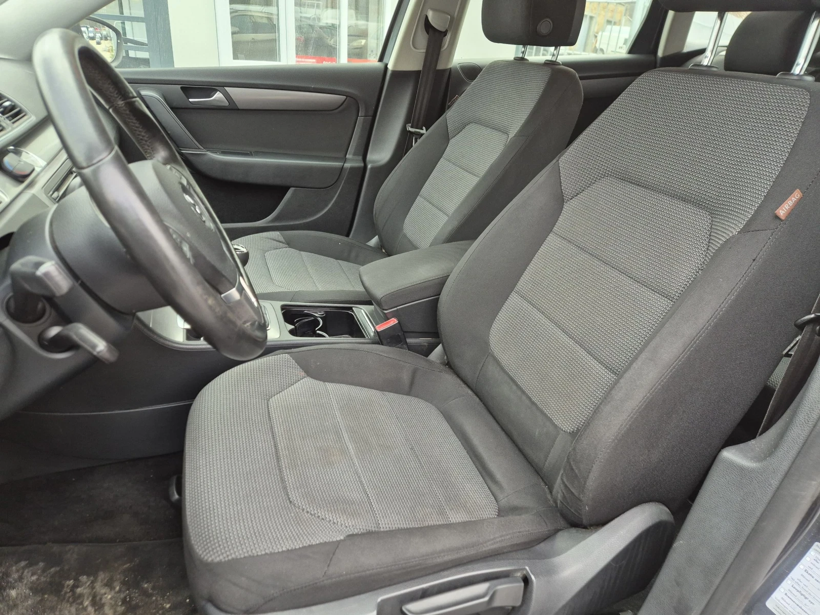 VW Passat 2.0 TDI, снимка 7 - Автомобили и джипове - 53603781
