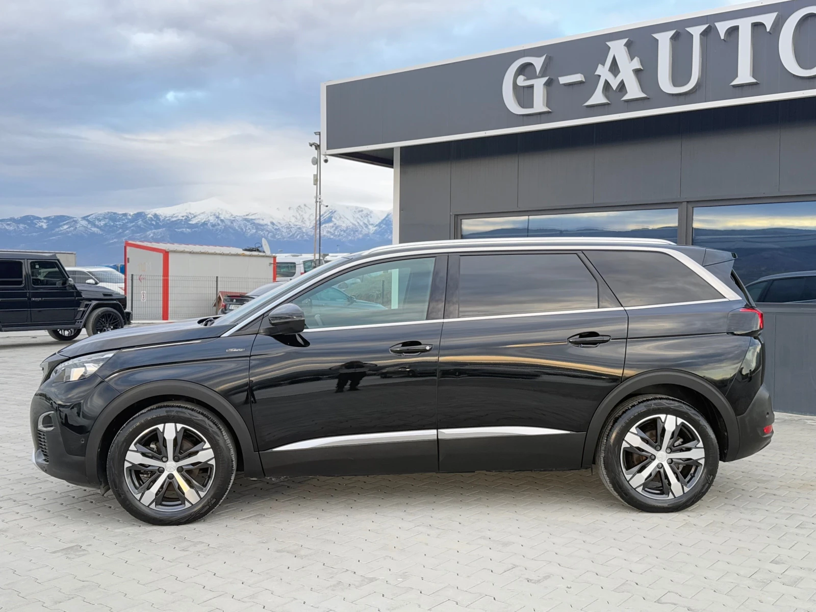 Peugeot 5008 1.5 hdi GT line Собствен лизинг !!! - изображение 8