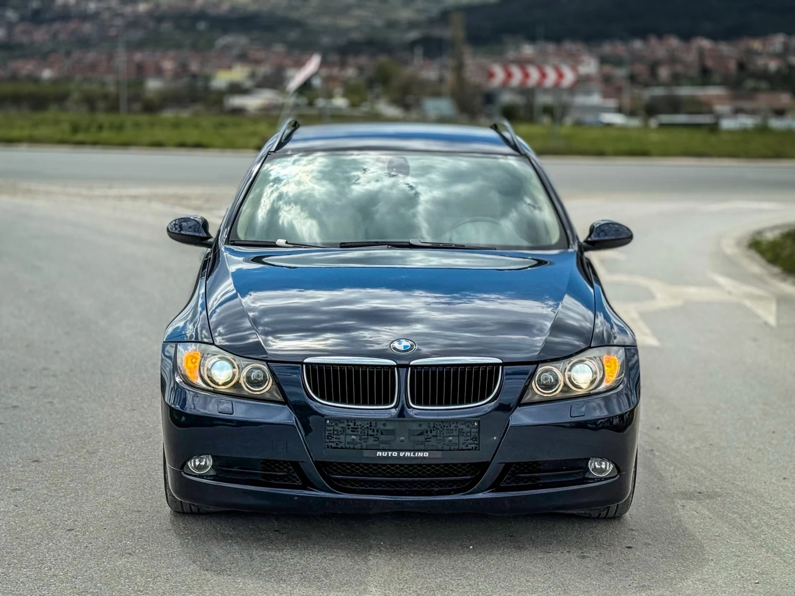 BMW 320 D::XENON::ИТАЛИЯ, снимка 2 - Автомобили и джипове - 54156861