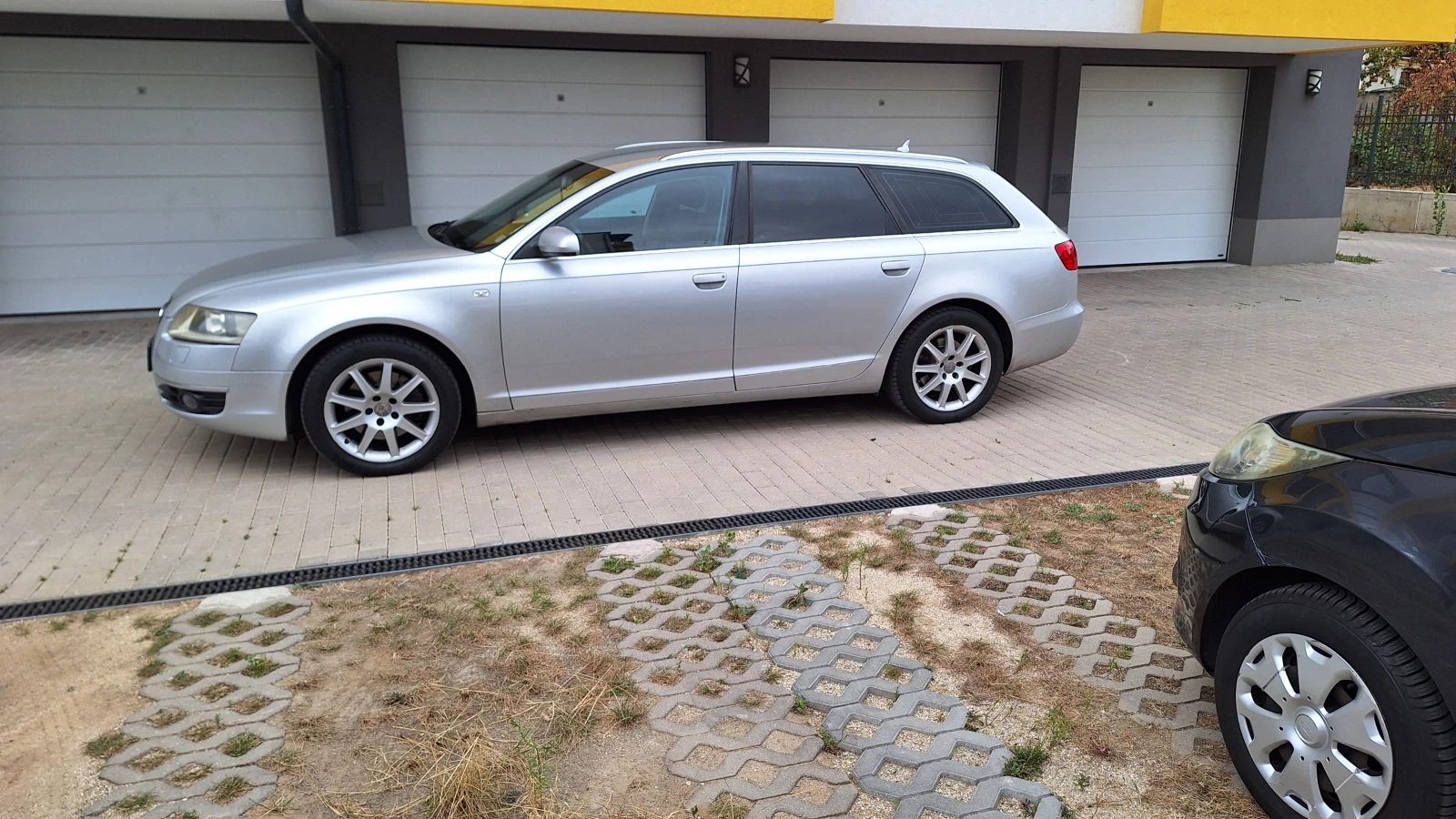 Audi A4 TDI QUATTRO, снимка 3 - Автомобили и джипове - 54356390