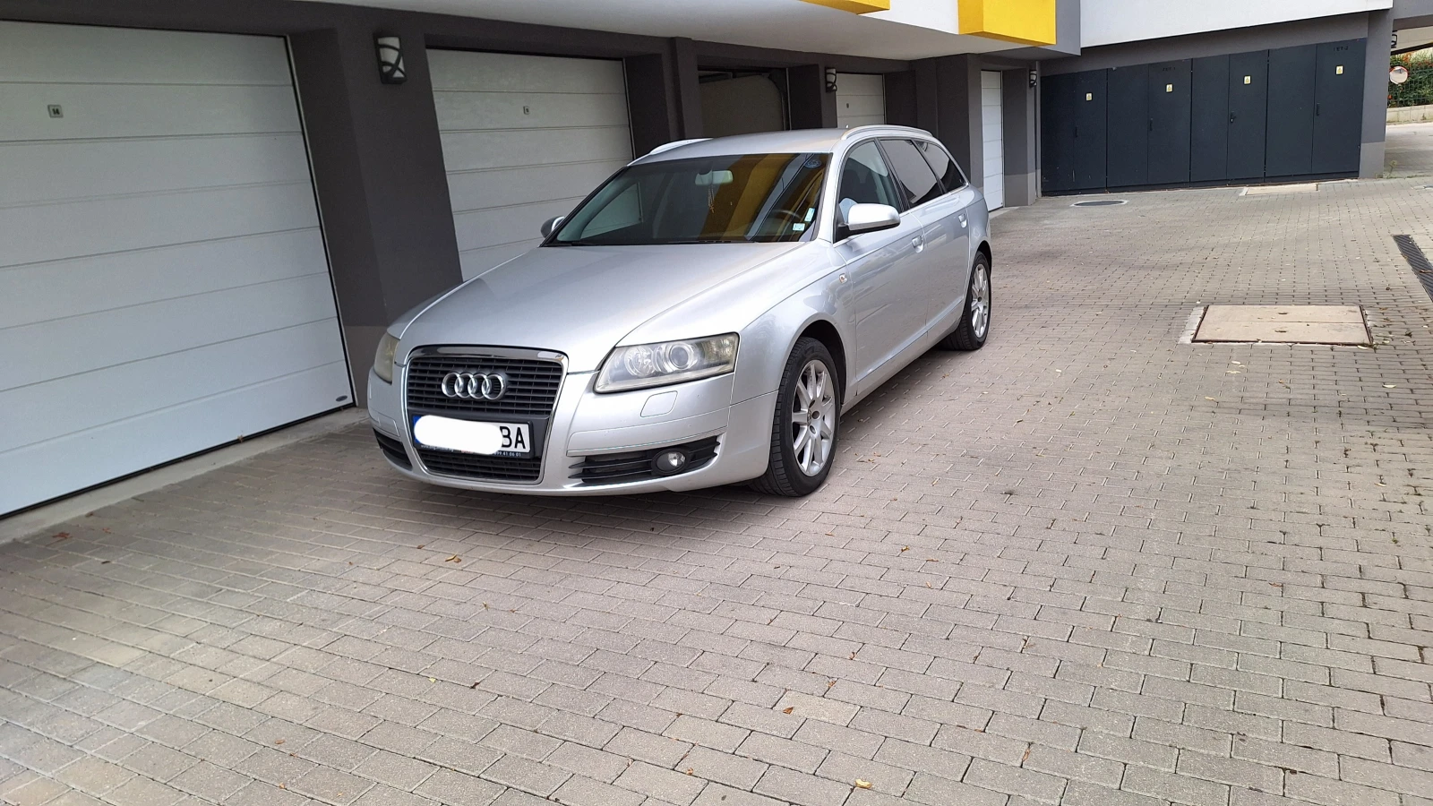Audi A4 TDI QUATTRO, снимка 9 - Автомобили и джипове - 54356390