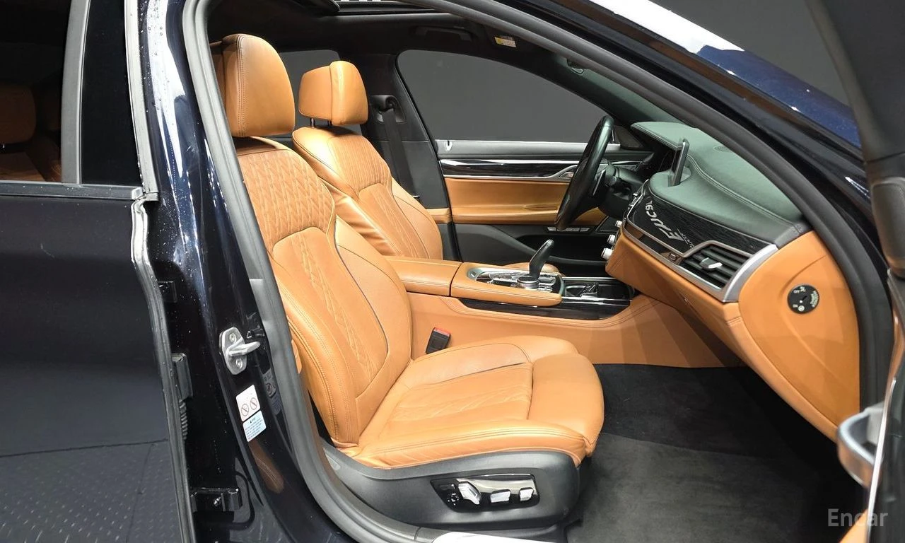 BMW 730 G11 xDrive M Sport, снимка 5 - Автомобили и джипове - 54371307