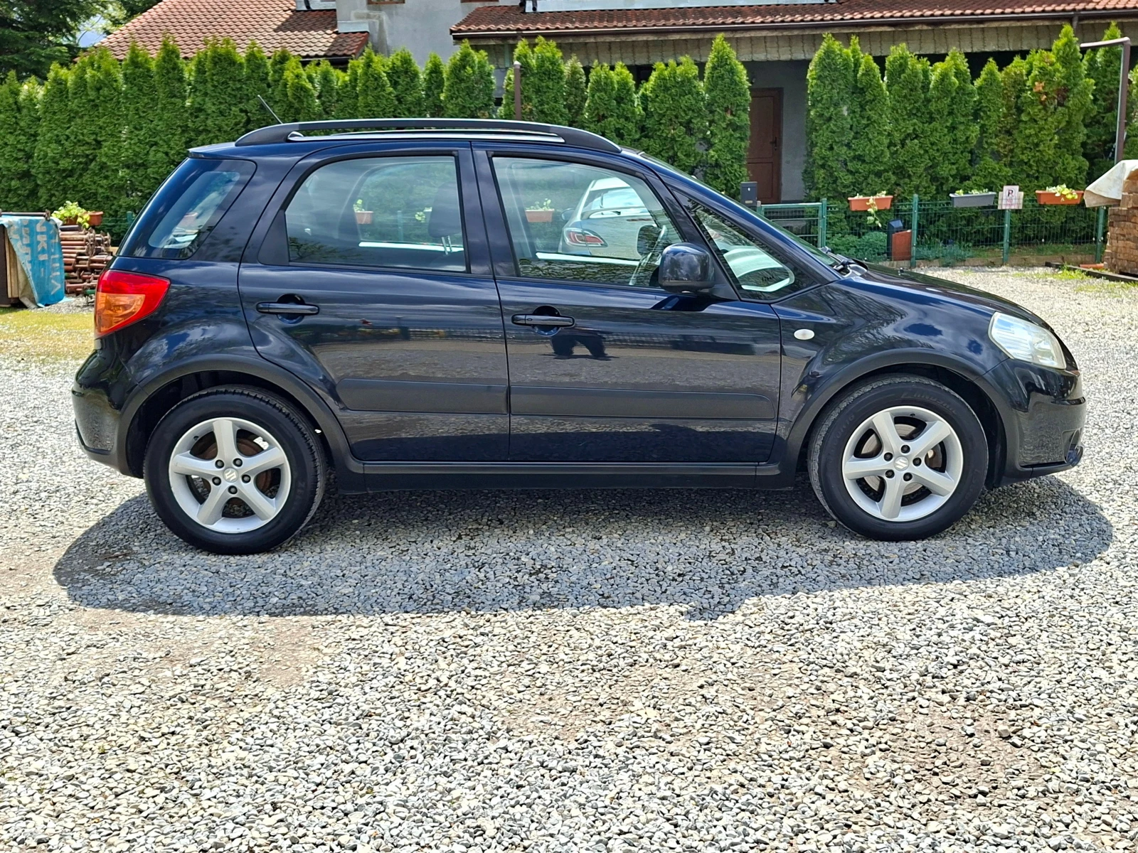 Suzuki SX4 1.6i + ПОДАРЪК , снимка 4 - Автомобили и джипове - 54387291