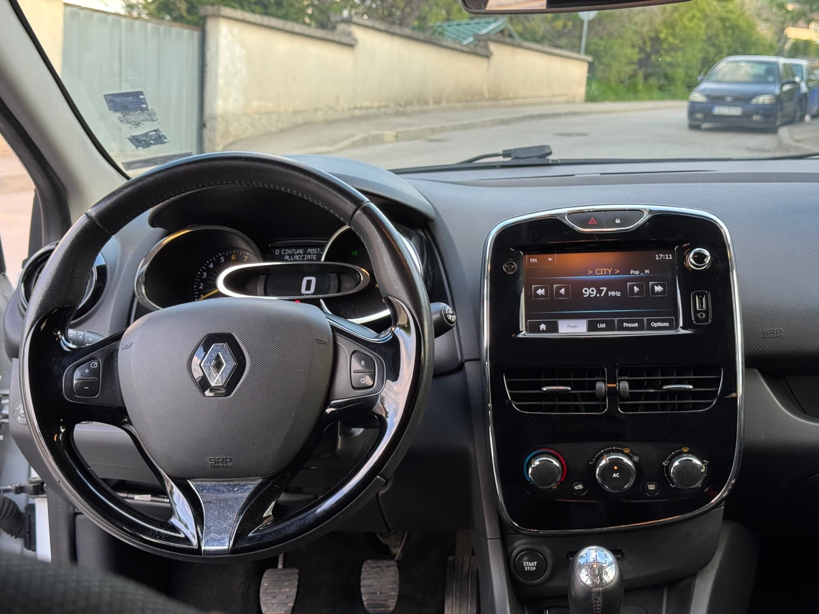 Renault Clio 1.2 бензин/газ, снимка 6 - Автомобили и джипове - 54449484