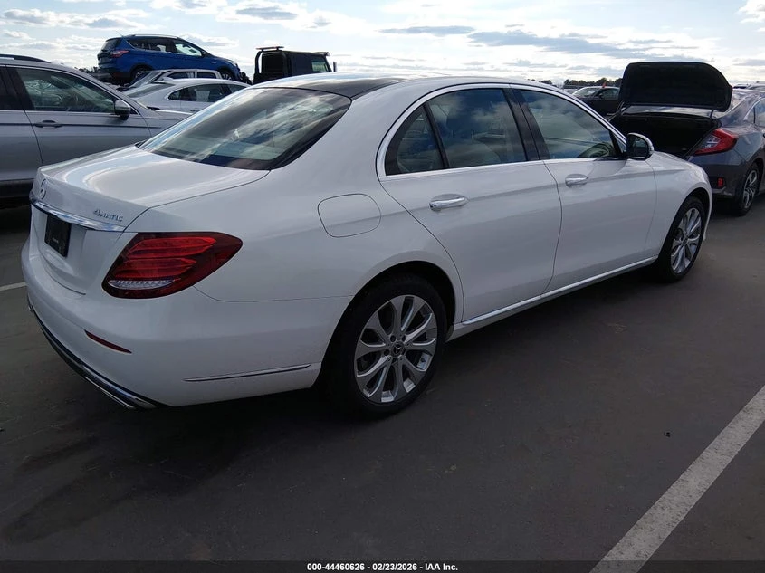 Mercedes-Benz E 300 2.0l 4Matic | Mobile.bg � ����������� 4
