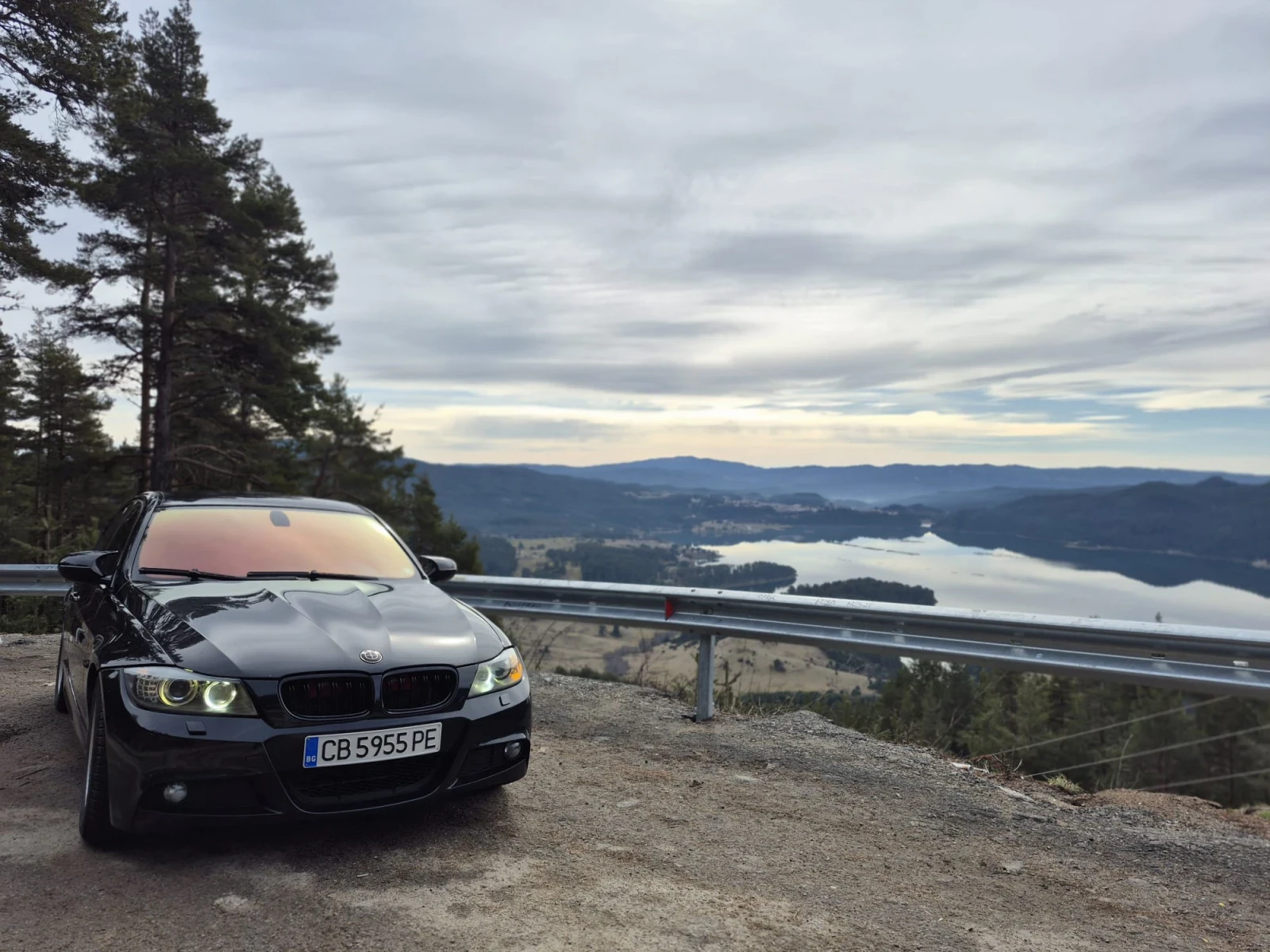BMW 330, снимка 4 - Автомобили и джипове - 54783058