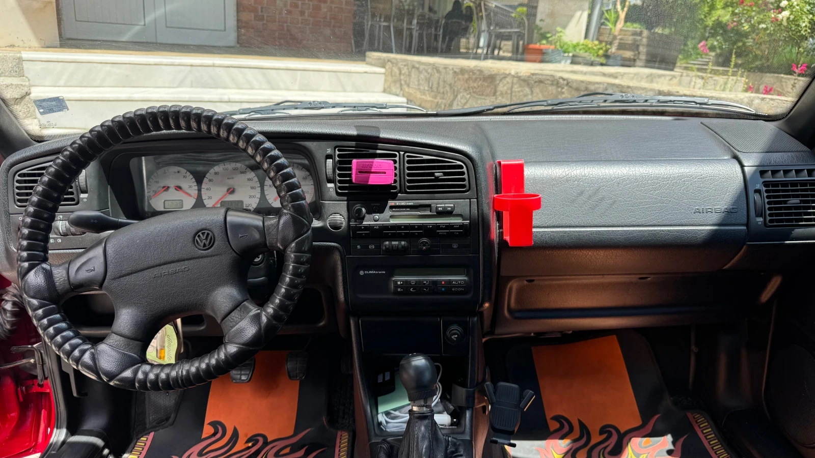 VW Passat, снимка 6 - Автомобили и джипове - 54900618