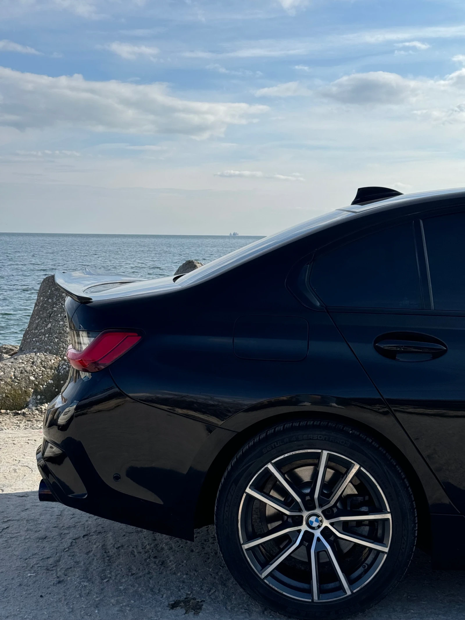 BMW 330 BMW 330IX G20 M-Paket, снимка 11 - Автомобили и джипове - 55421716