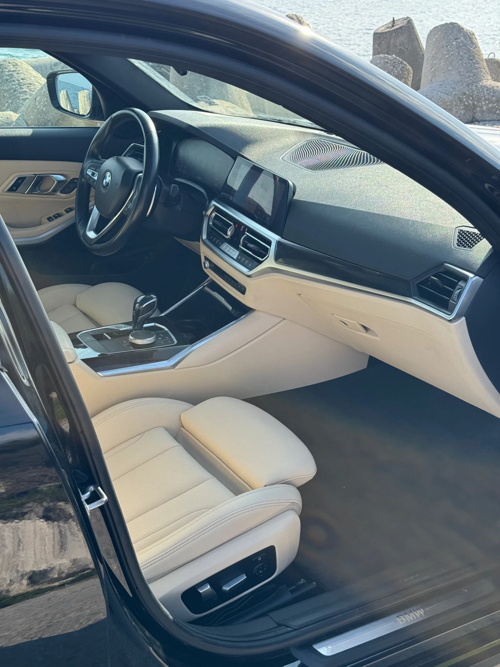 BMW 330 BMW 330IX G20 M-Paket, снимка 5 - Автомобили и джипове - 55421716