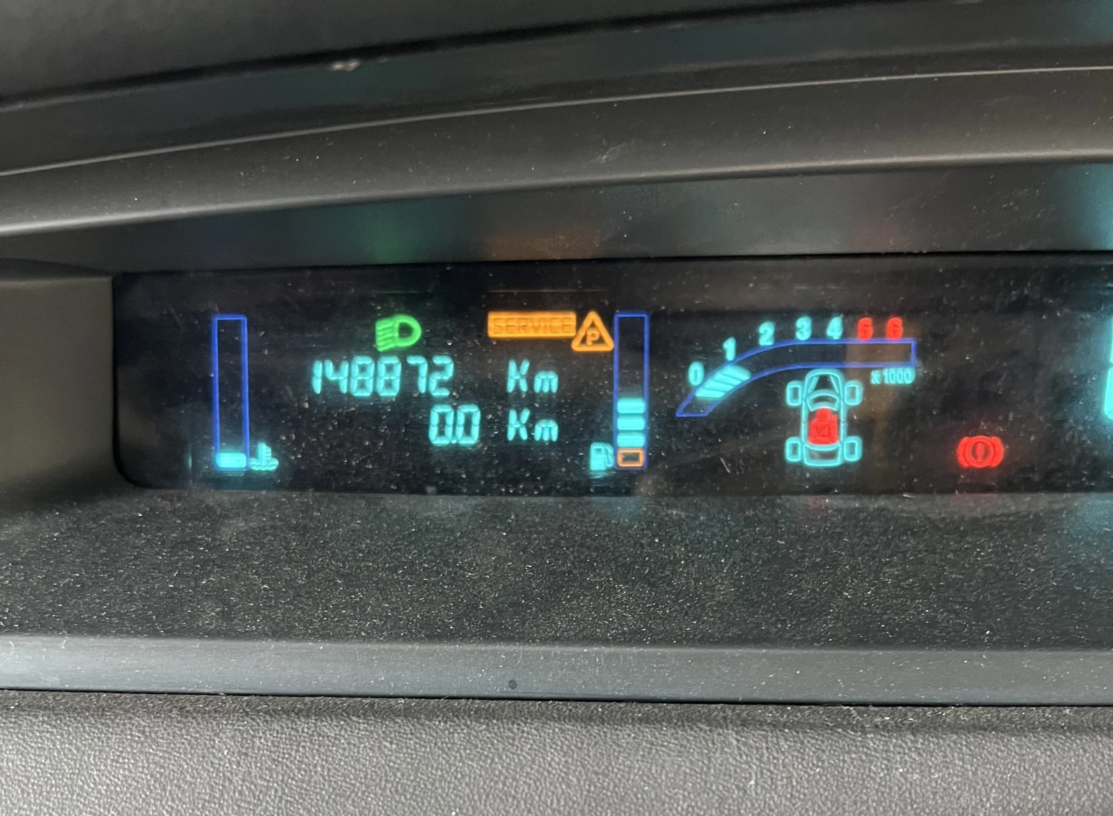 Renault Scenic, снимка 2 - Автомобили и джипове - 55279337
