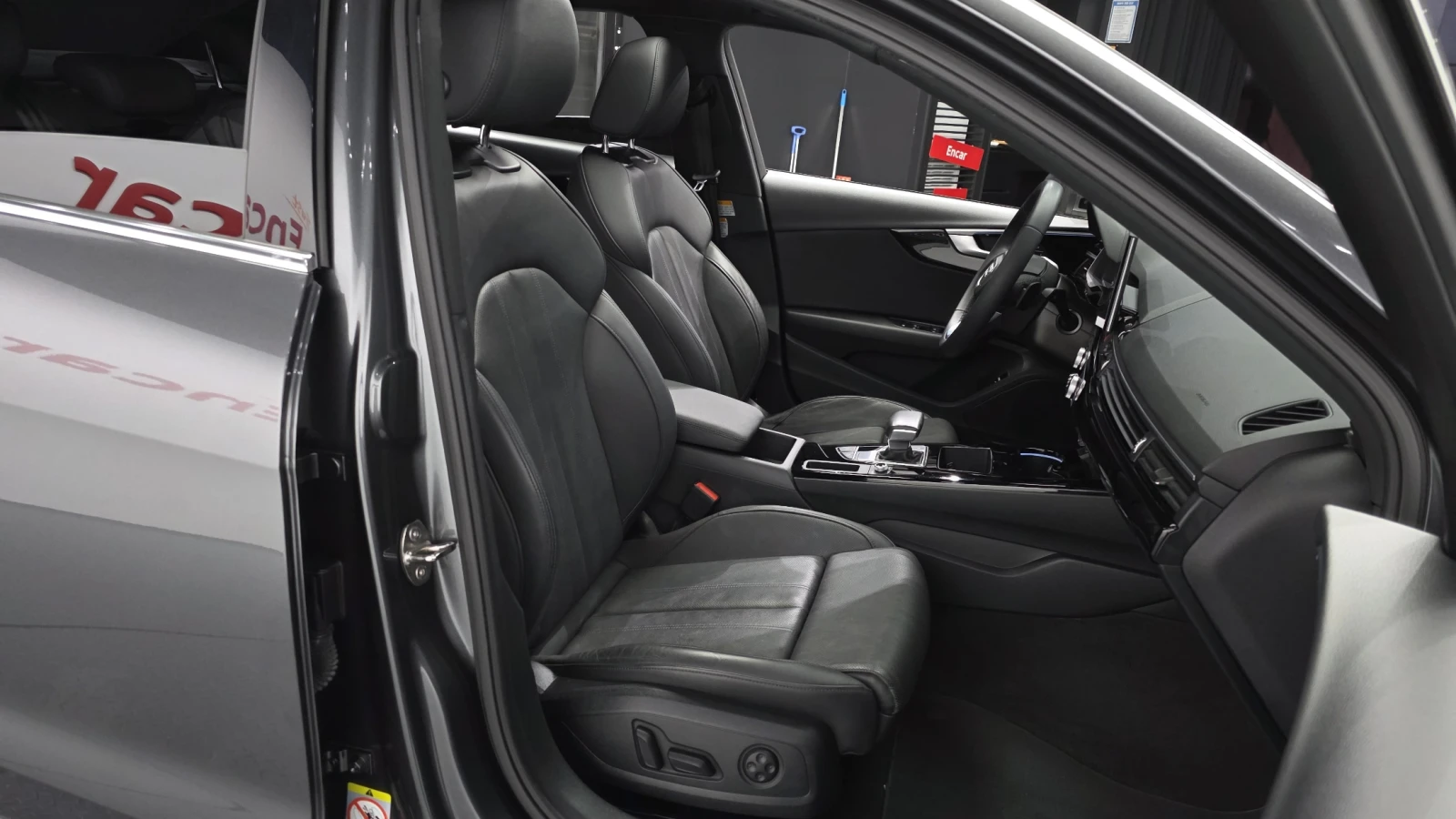 Audi A4  40 TFSI PREMIUM, снимка 7 - Автомобили и джипове - 55335856