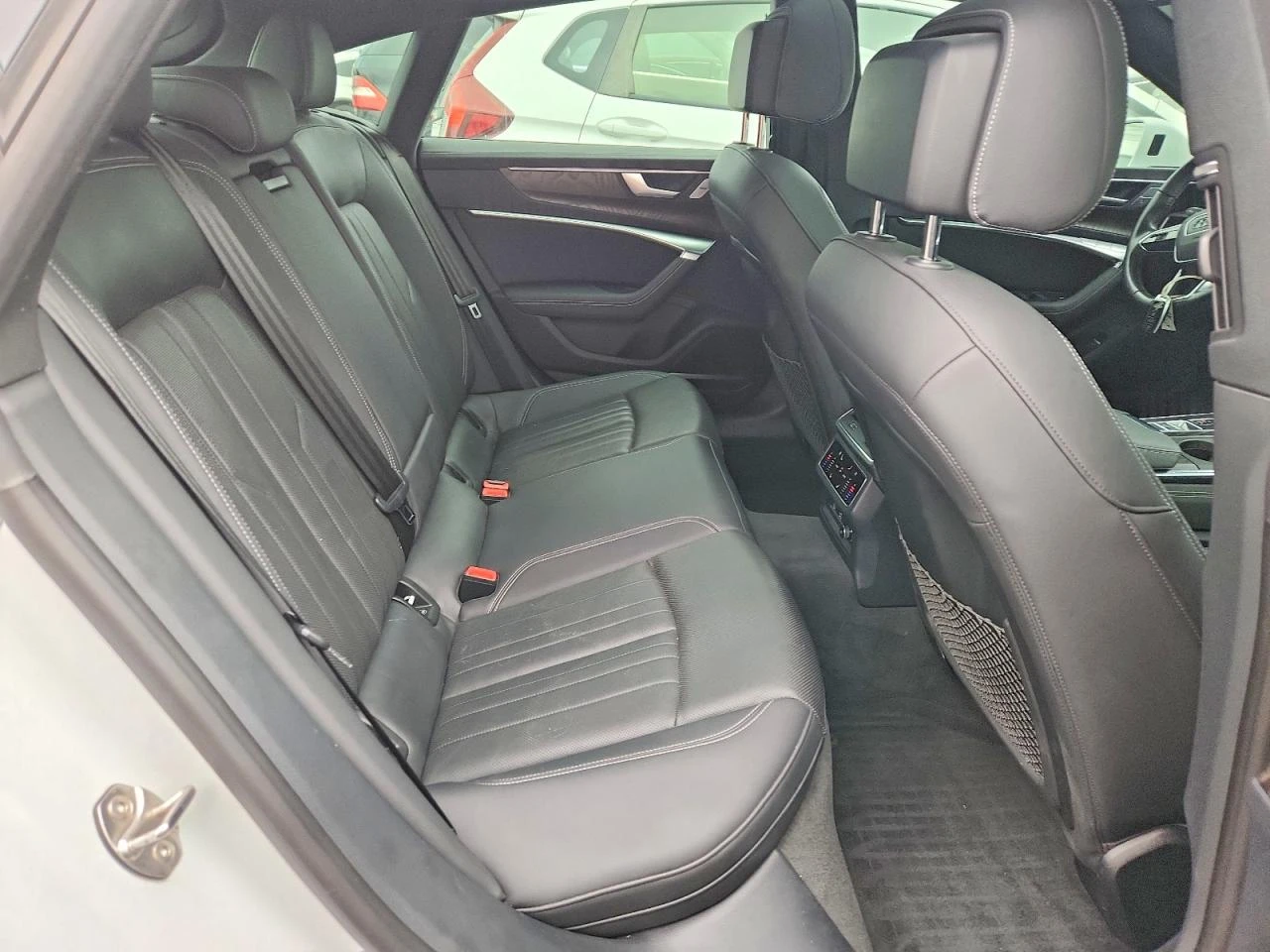 Audi A7 PRESTIGE* QUATTRO* BOSE* ОБДУХ* , снимка 9 - Автомобили и джипове - 55544870