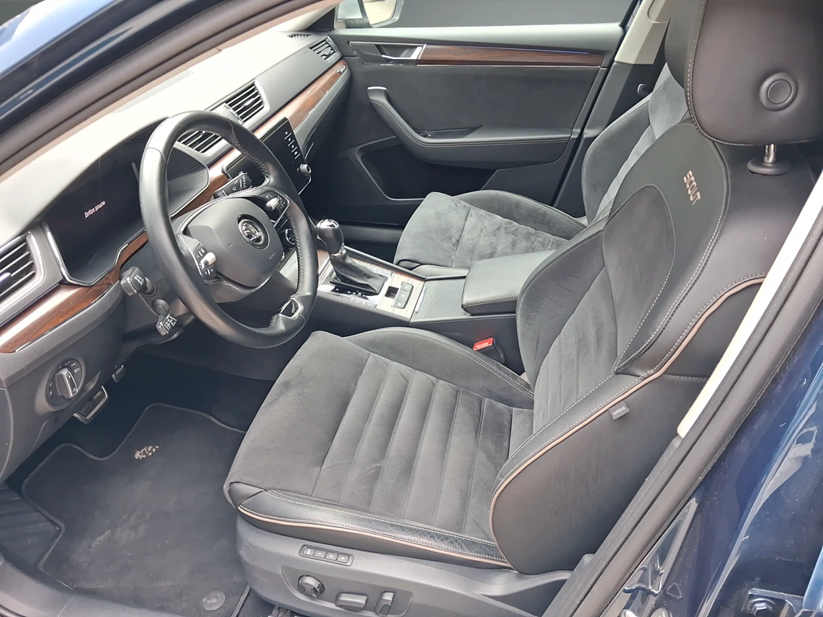 Skoda Superb Комби Скаут 2, 0 TDI, 200 к.с., 7DSG, снимка 9 - Автомобили и джипове - 55562874