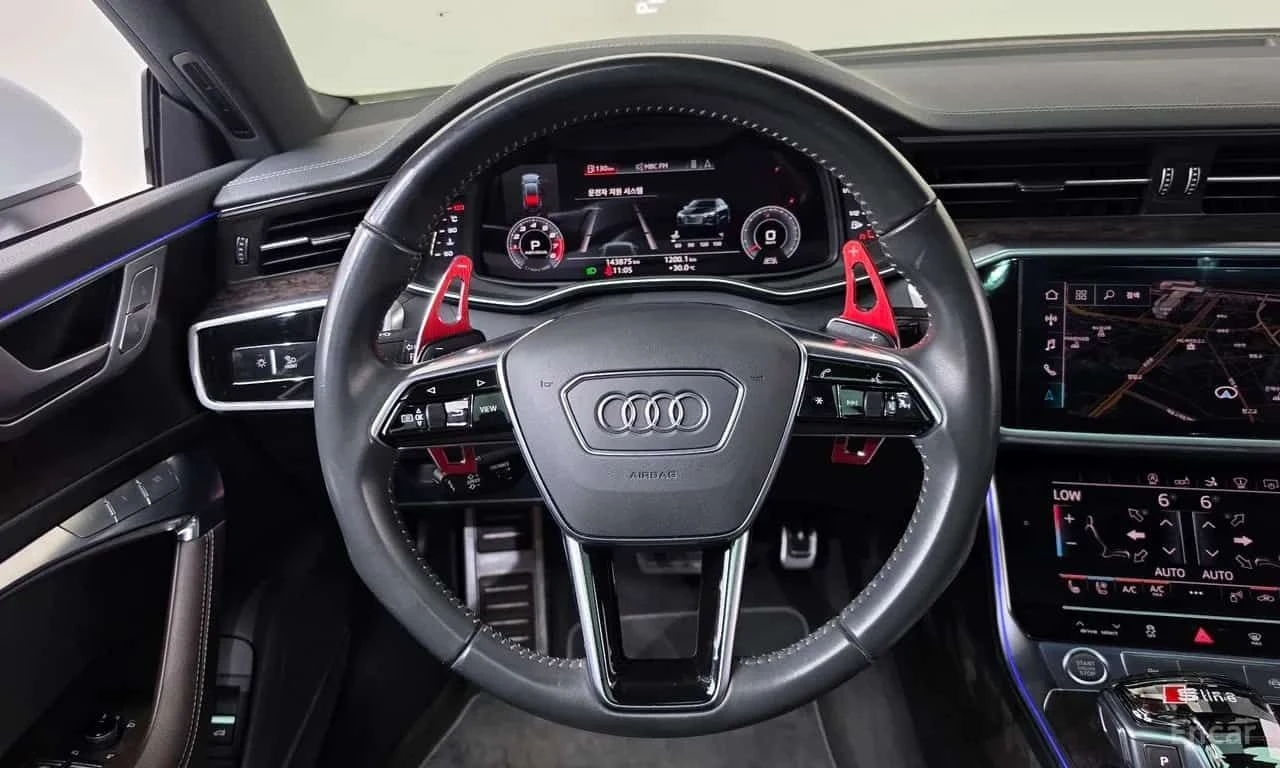 Audi A7 55 TFSI Quattro ОБДУХВАНЕ/ПАНОРАМА/ДИСТРОНИК/360, снимка 14 - Автомобили и джипове - 55631569