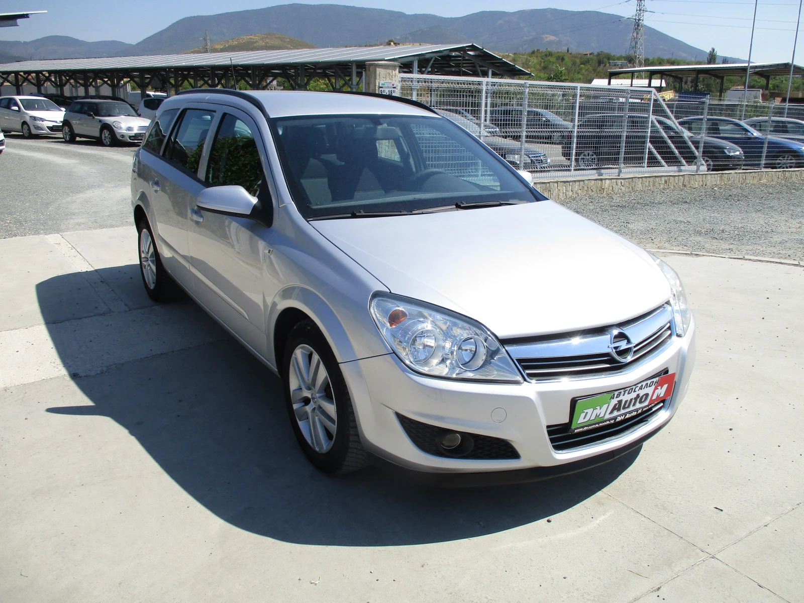 Opel Astra 1.9ДИЗЕЛ/120кс./6-СКОРОСТИ/КАТО НОВА, снимка 2 - Автомобили и джипове - 55735951