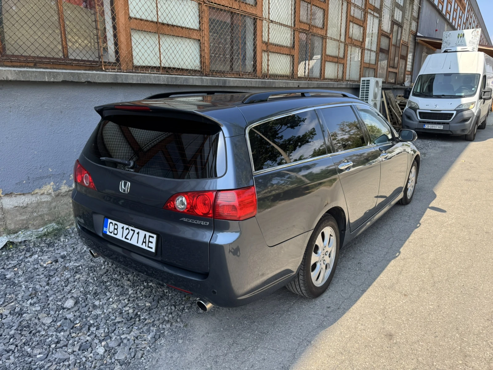 Honda Accord FACELIFT 2.4I-VTEC / Газ-бензин, снимка 7 - Автомобили и джипове - 55779736