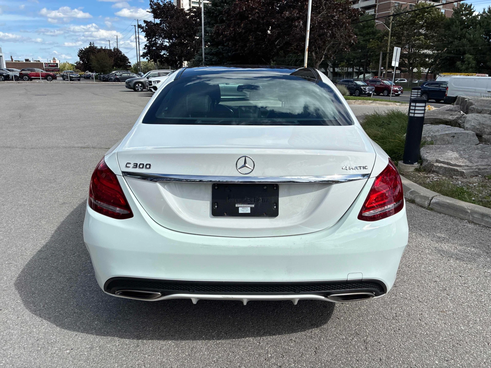 Mercedes-Benz C 300 4MATIC | ГЛАВНО ПРЕДСТАВИТЕЛСТВО НА MERCEDES, снимка 5 - Автомобили и джипове - 56060358
