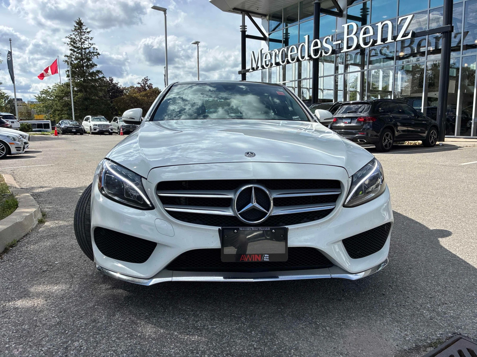 Mercedes-Benz C 300 4MATIC | ГЛАВНО ПРЕДСТАВИТЕЛСТВО НА MERCEDES, снимка 2 - Автомобили и джипове - 56060358