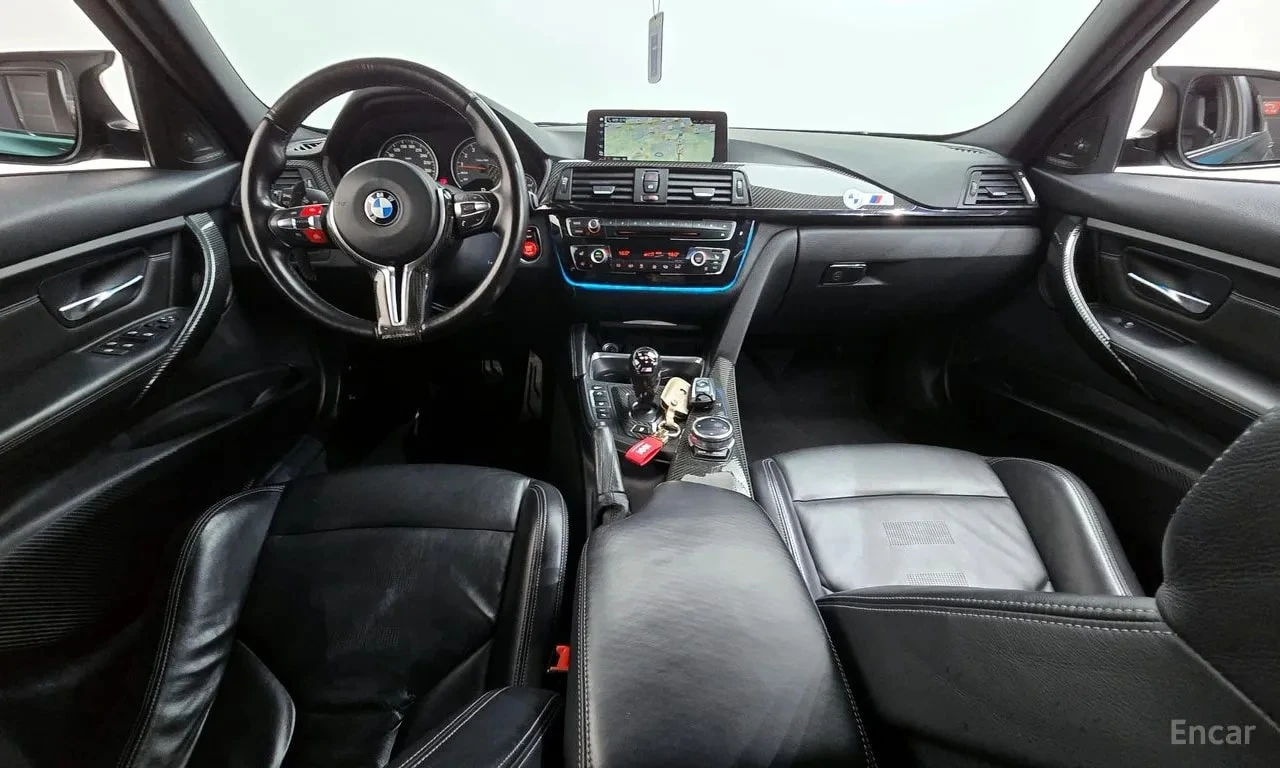 BMW M3 * CARBON * ФИКСИРАНА ЦЕНА ДО БЪЛГАРИЯ* , снимка 7 - Автомобили и джипове - 56119376