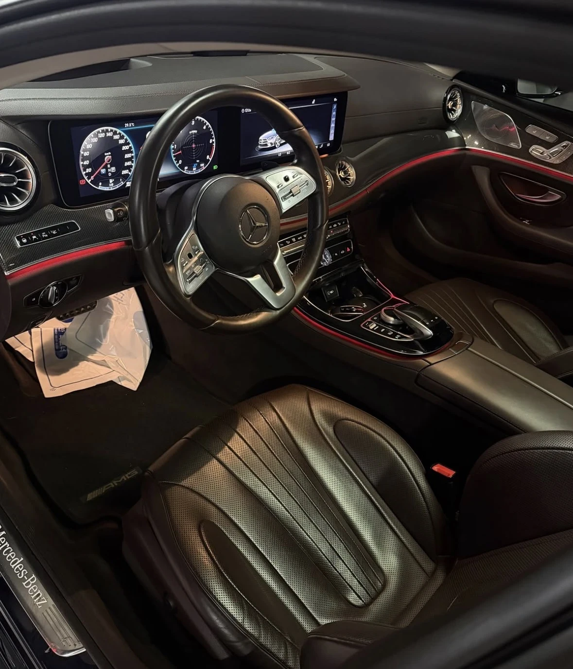 Mercedes-Benz CLS 400 D 4MATIC AMG packet, снимка 10 - Автомобили и джипове - 56153093