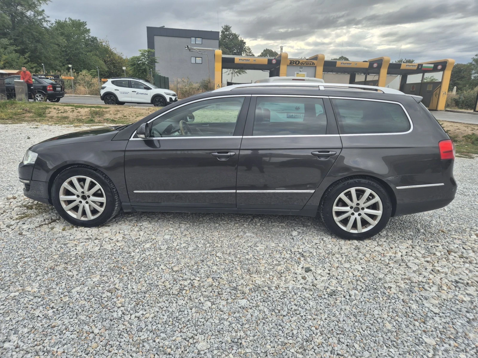 VW Passat B6 2.0 TDI, снимка 6 - Автомобили и джипове - 56299524