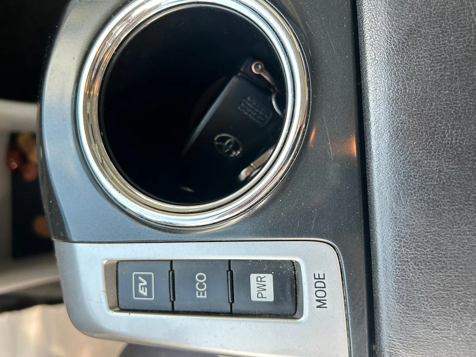 Toyota Prius, снимка 9 - Автомобили и джипове - 56619164