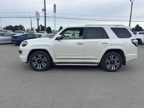 Toyota 4runner * 4WD * 2 КЛЮЧА* ПАНО* ПОДГРЕВ* КЕЙЛЕСС* , снимка 2