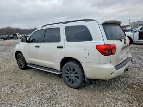Toyota Sequoia PLATINUM* 5.7* V8* ПОДГРЕВ* КАМЕРА* КЕЙЛЕС - 15454 € / 30225.40 лв. - 39027101 4