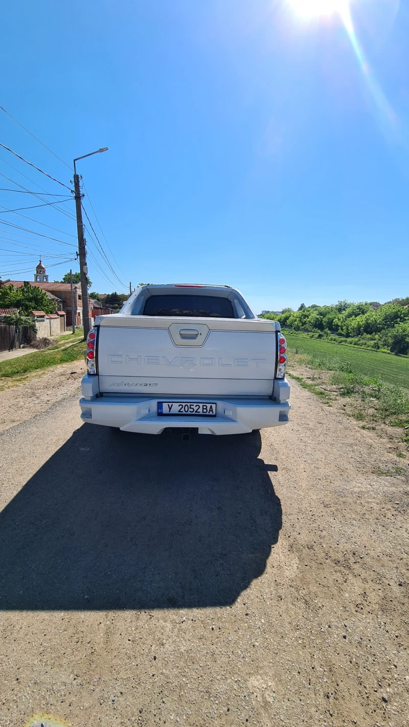 Chevrolet Avalanche, снимка 5 - Автомобили и джипове - 48418187