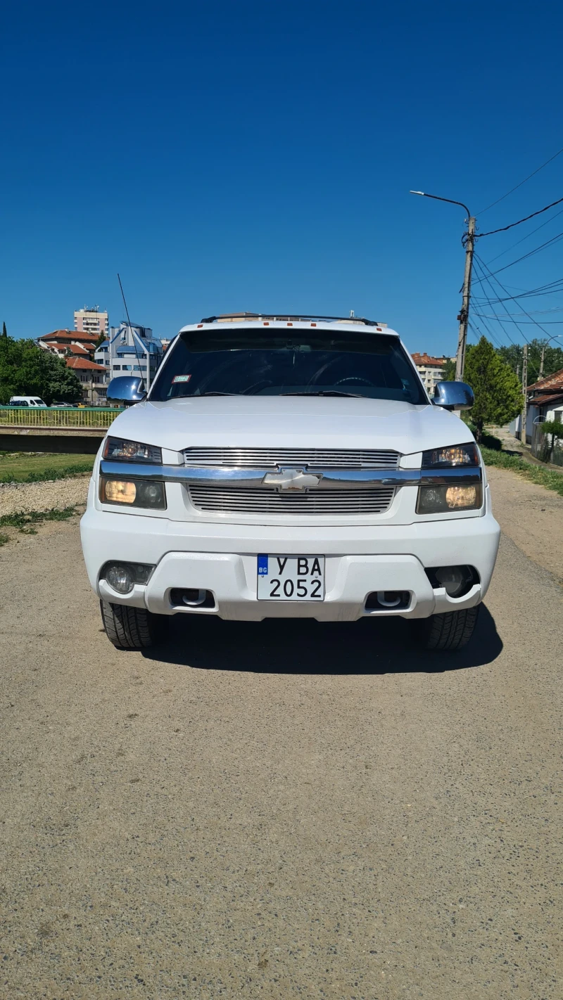 Chevrolet Avalanche, снимка 1 - Автомобили и джипове - 48418187