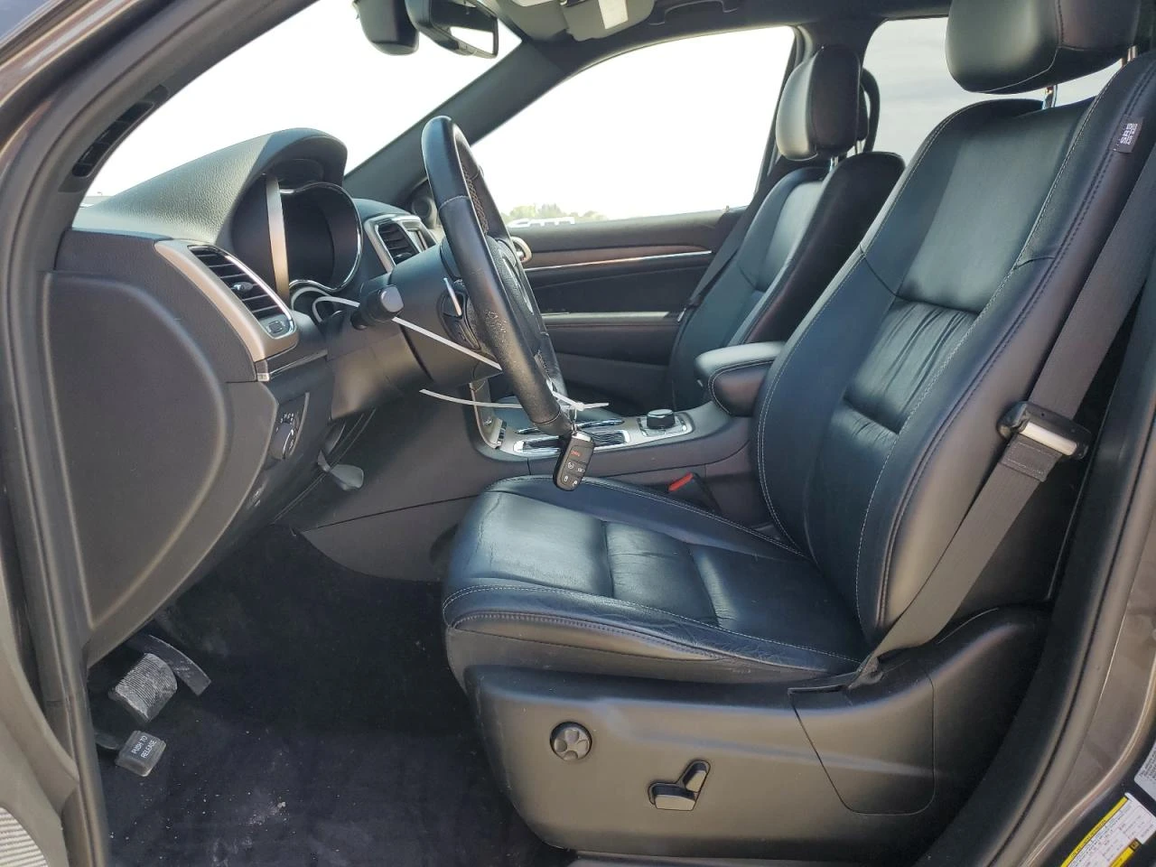 Jeep Grand cherokee LIMITED* Подгрев* 8ZF* Кoжа* М.Точка* Камера*  - изображение 7