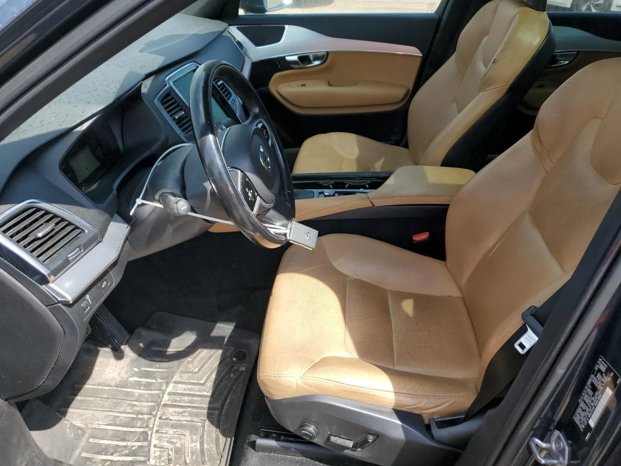 Volvo Xc90 T5 - изображение 8