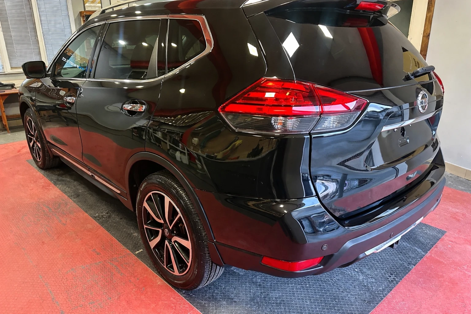 Nissan Rogue SL AWD Platinum , снимка 4 - Автомобили и джипове - 54145677