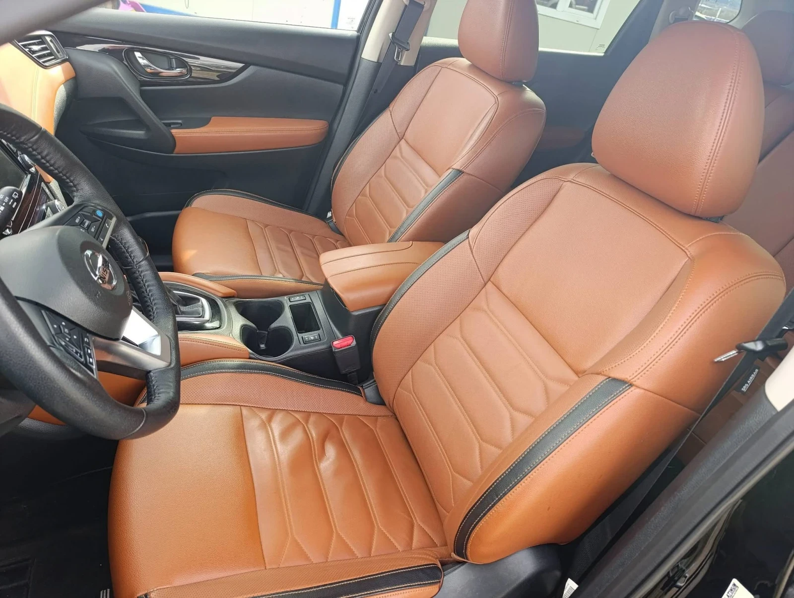 Nissan Rogue SL AWD Platinum  - изображение 8