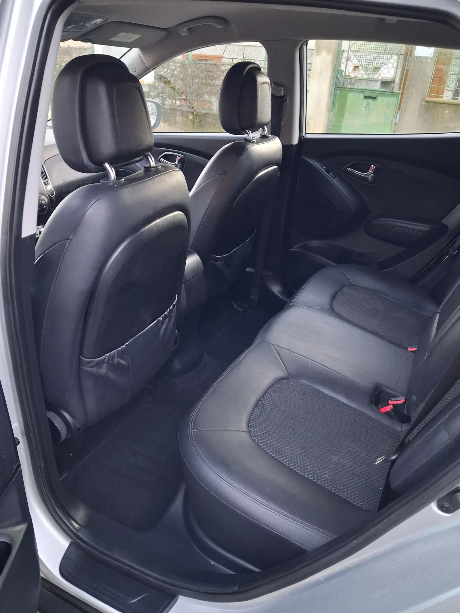 Hyundai IX35 2.0 CRDI ���� �������� | Mobile.bg � ����������� 16