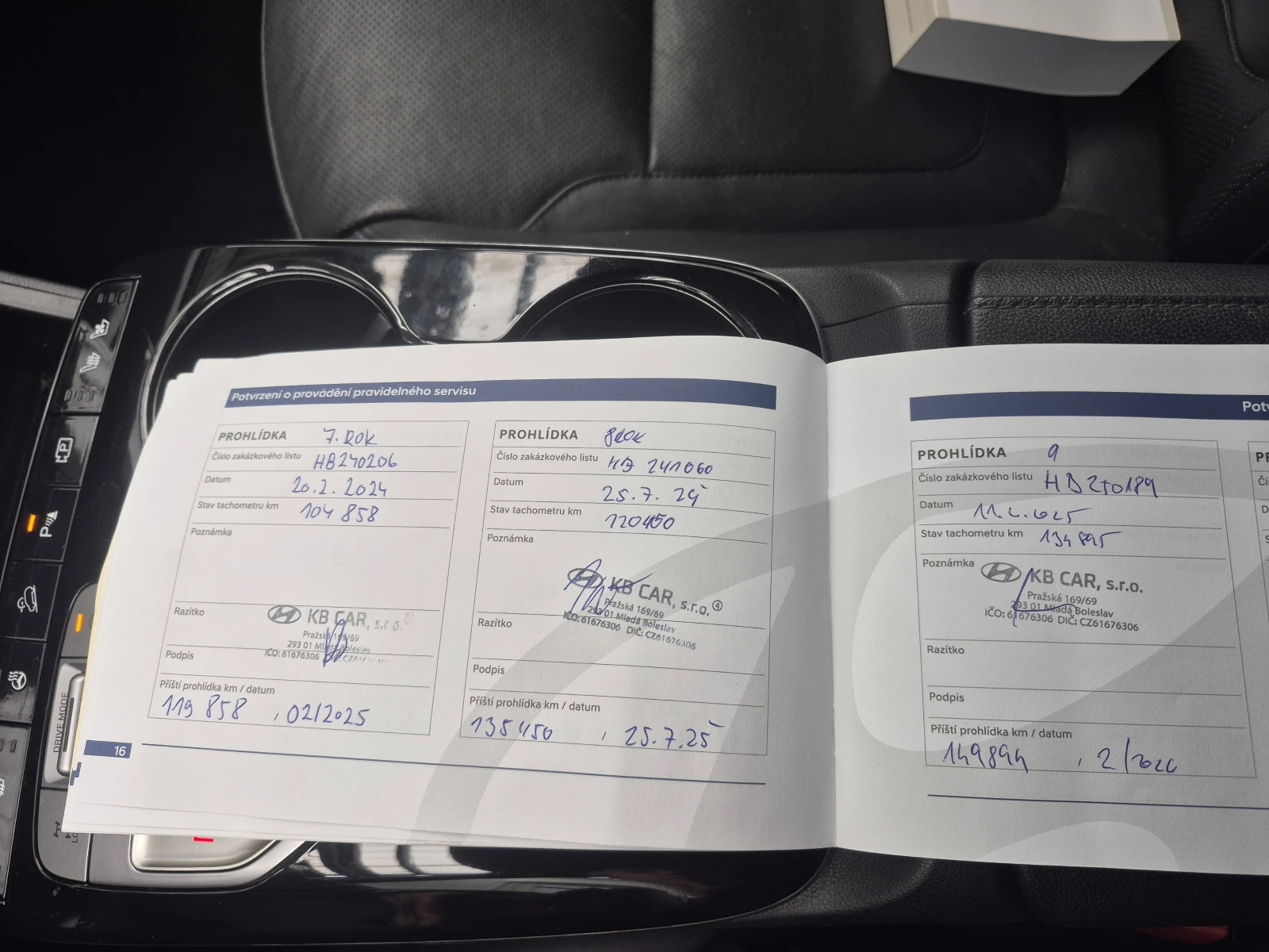 Hyundai Tucson 1.6 T-GDI/ MHEV/ Style/ 4x4/ DCT/ Очакван !, снимка 14 - Автомобили и джипове - 54023358