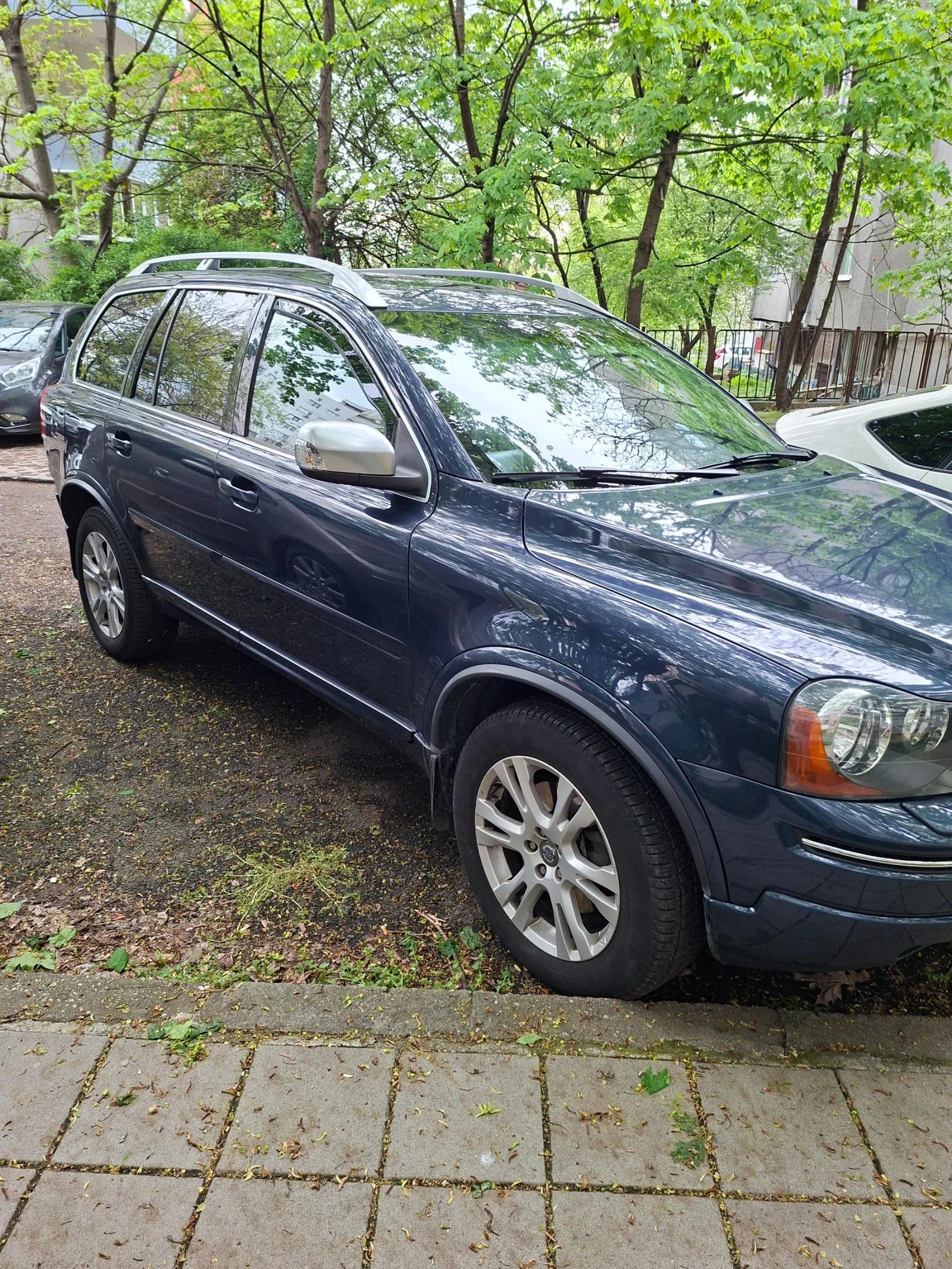Volvo Xc90 3.2 AWD, снимка 2 - Автомобили и джипове - 54379609