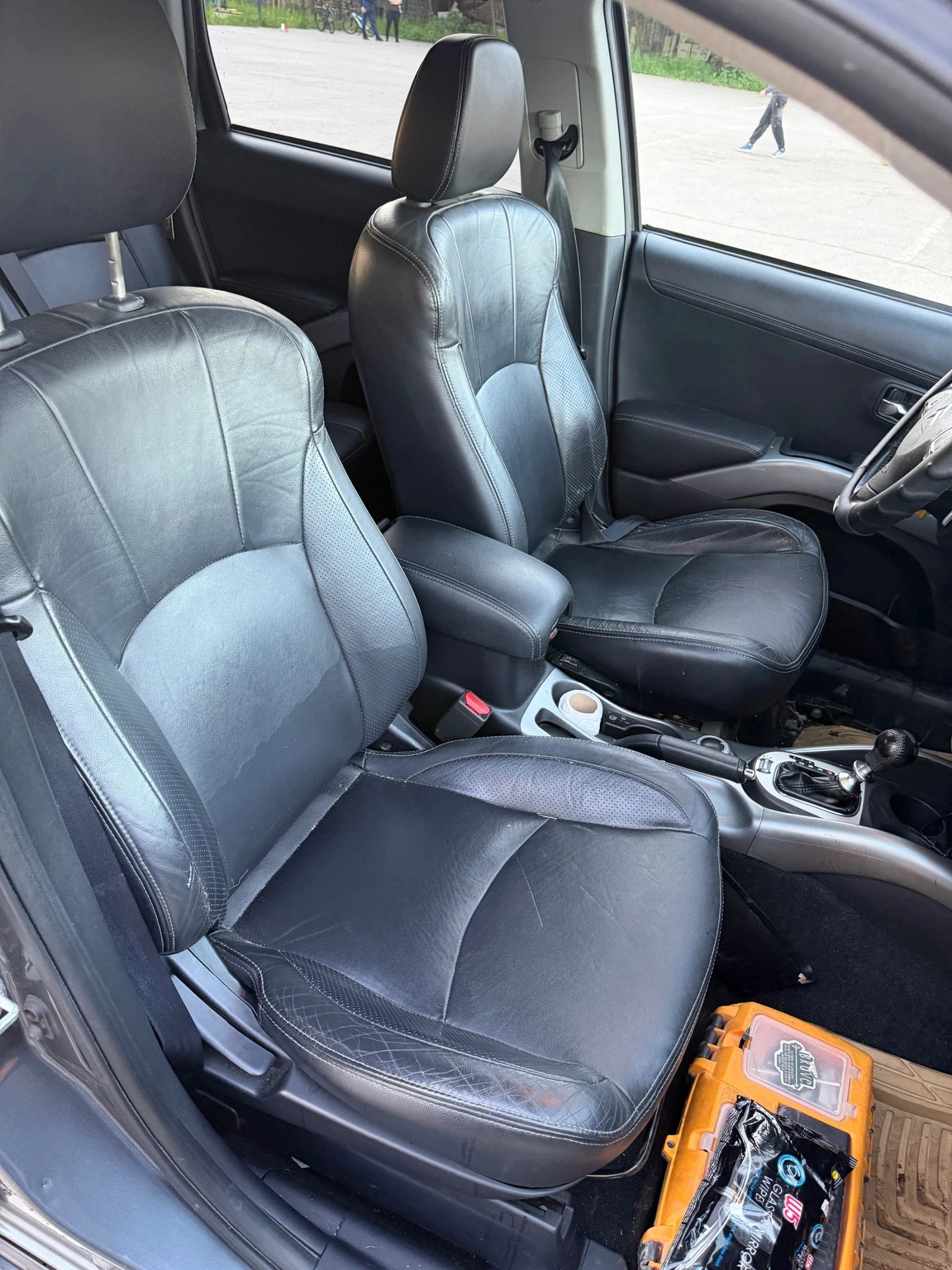 Citroen C-Crosser 2.2HDI, снимка 11 - Автомобили и джипове - 54735151