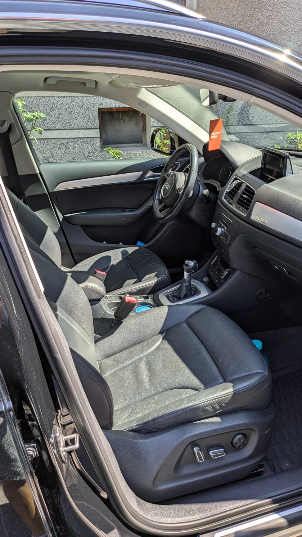 Audi Q3 Quattro 2.0 TFSI / КАПАРИРАНА , снимка 9 - Автомобили и джипове - 55618657