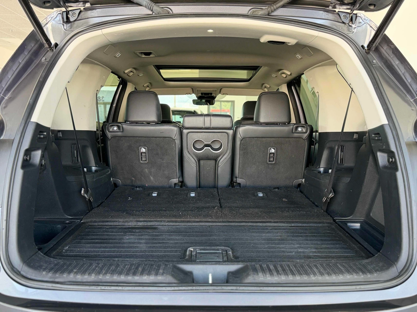 Honda Pilot Touring | CARFAX | АВТОКРЕДИТ БЕЗ ПЪРВОНАЧАЛНА , снимка 13 - Автомобили и джипове - 56076282