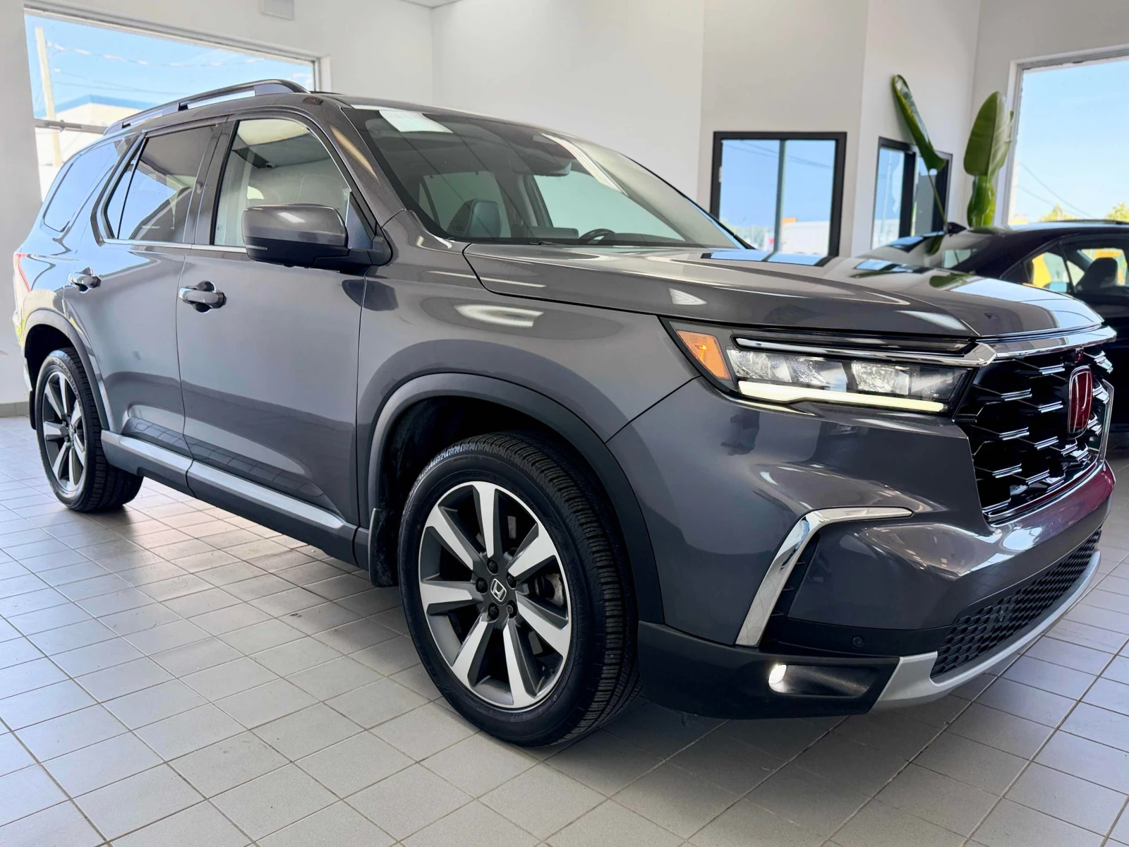 Honda Pilot Touring | CARFAX | АВТОКРЕДИТ БЕЗ ПЪРВОНАЧАЛНА , снимка 4 - Автомобили и джипове - 56076282