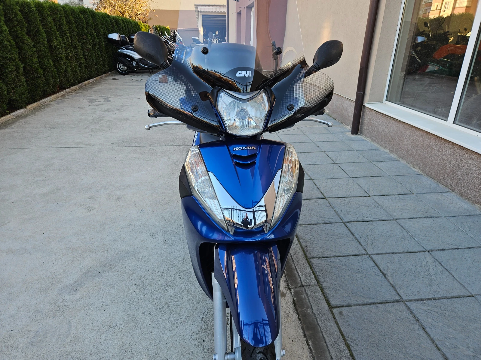 Honda Sh 300ie, New Face, 2011г. - изображение 9