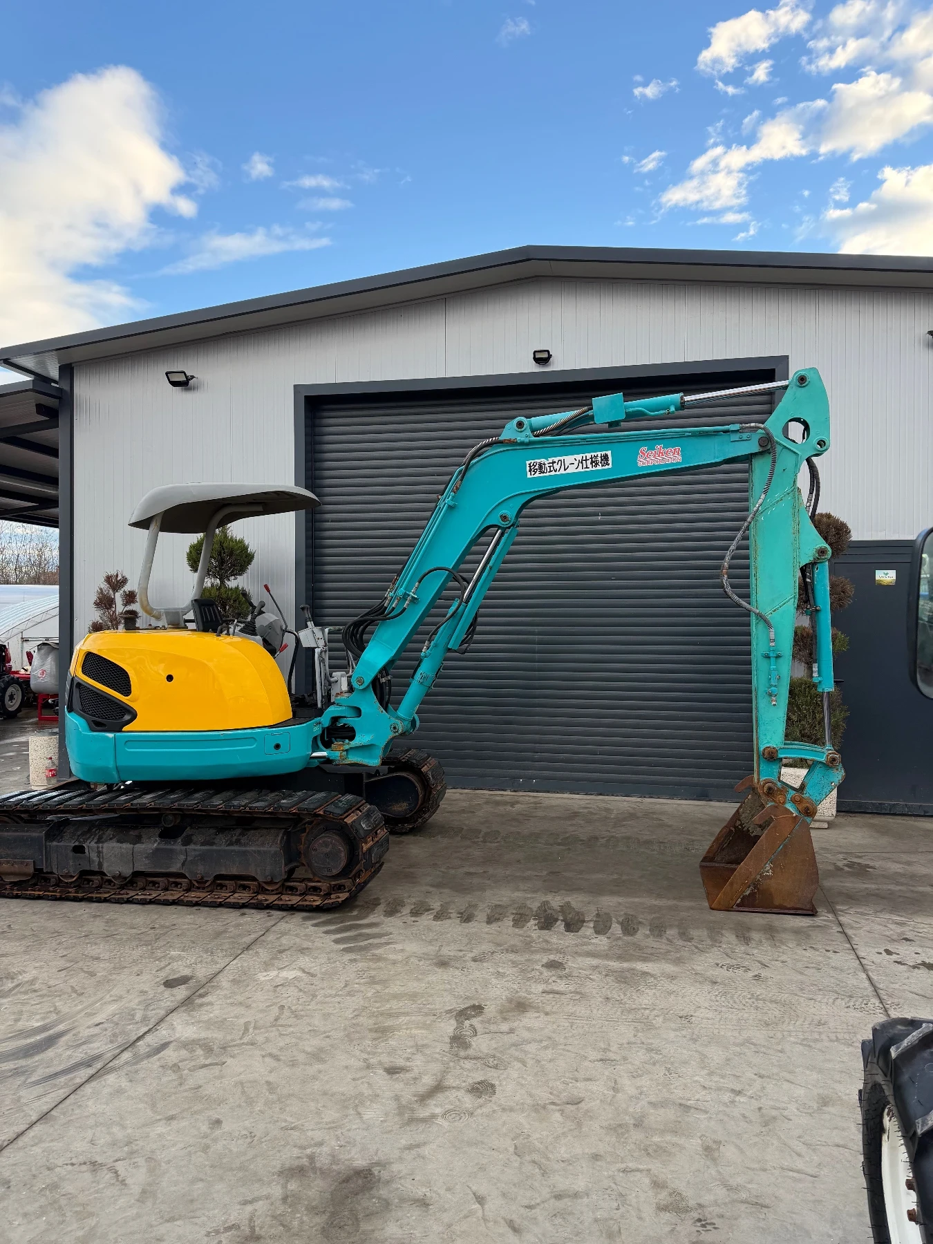 ����� Kubota U40 | Mobile.bg � ����������� 4