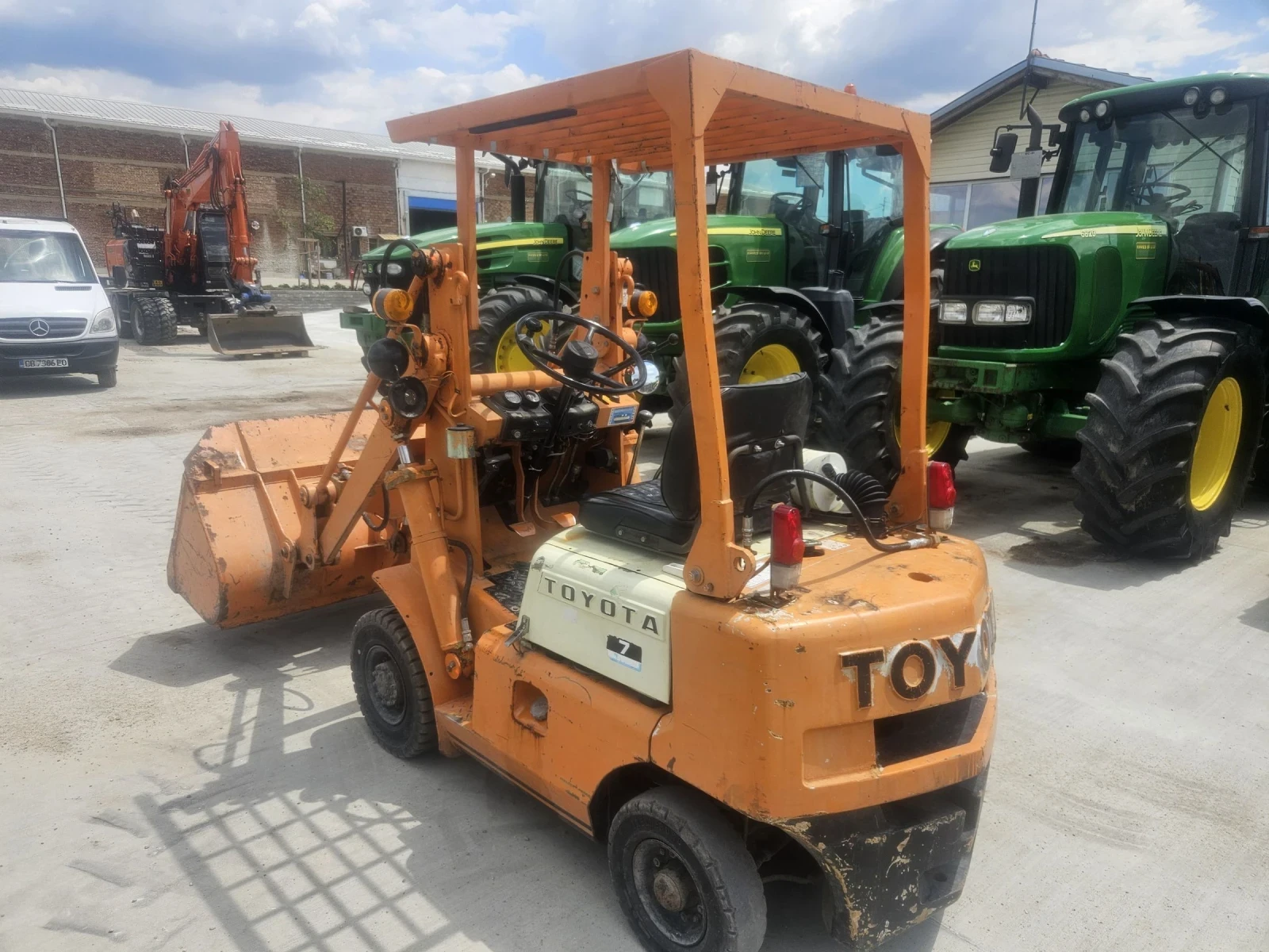 Мотокар Toyota, снимка 1