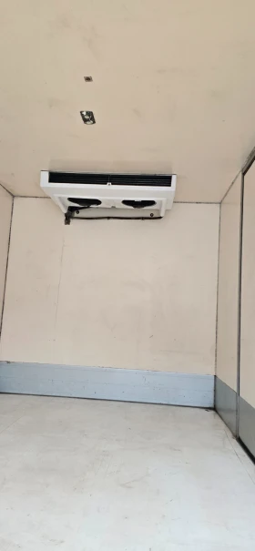 Хладилен фургон , снимка 7 - Части - 53661398